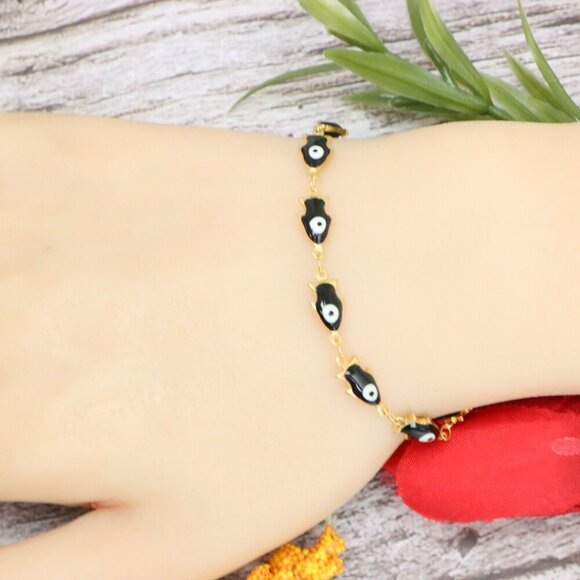 Trendy Bracelet for Girls & Women – Cute, Adjustable & Gift-Ready | MLCRC2049 - Picture 5 of 11